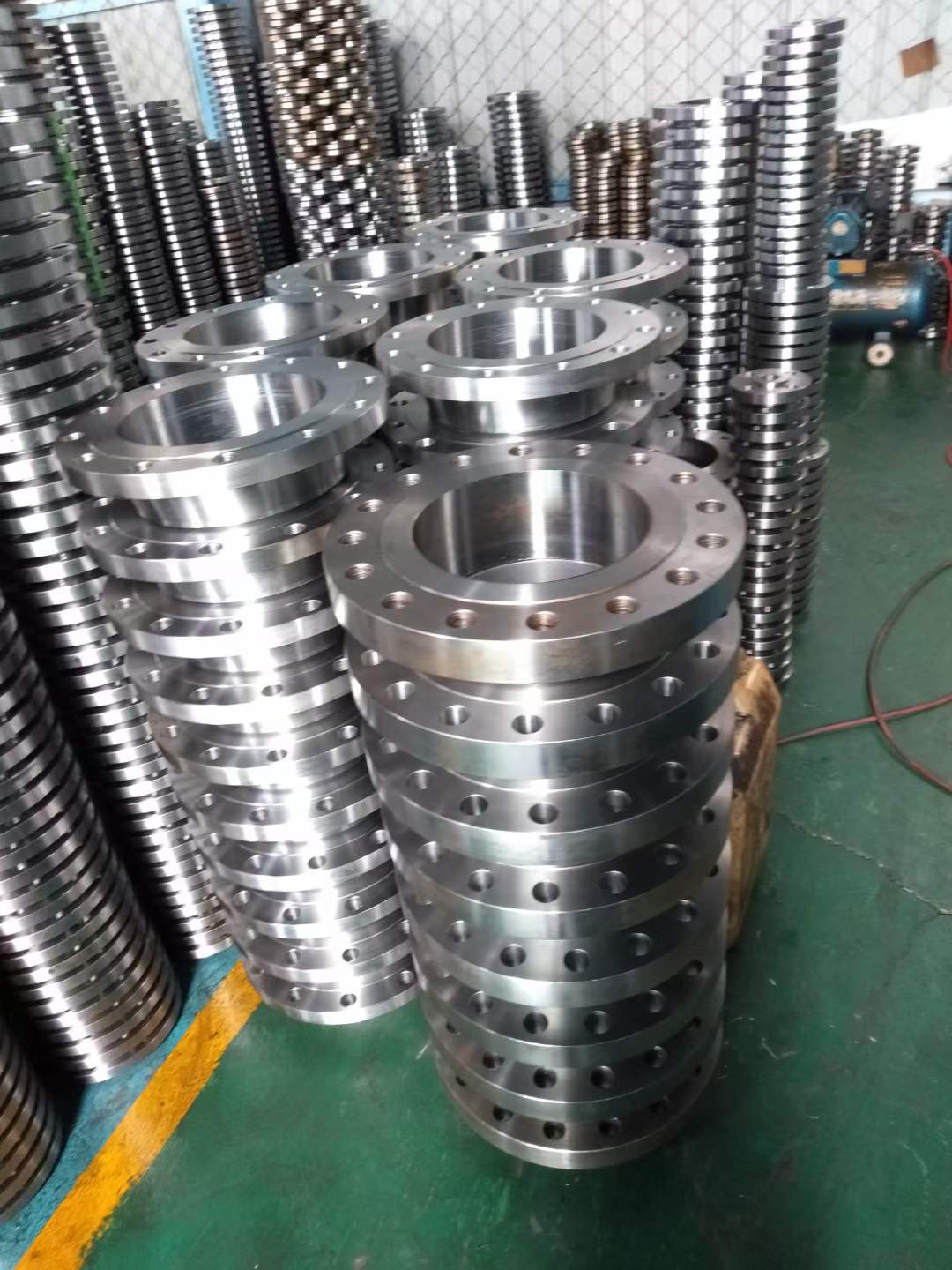 秦皇岛市自蔓延陶瓷耐磨弯头法兰 - 一站式服务
